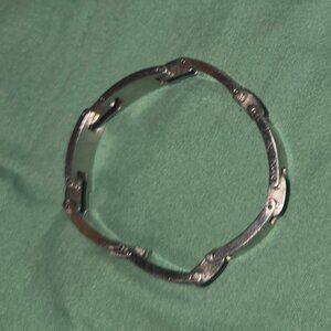 Stainless steel bracelet tt